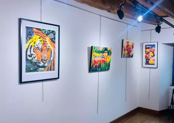 ART SHOW 24